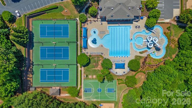 3207 Lakehurst Crossing, Matthews, NC 28104