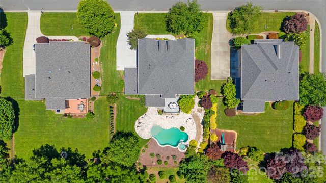 3207 Lakehurst Crossing, Matthews, NC 28104