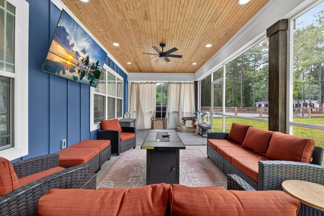 1945 Emery Rd., Loris, SC 29569