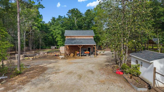 1945 Emery Rd., Loris, SC 29569