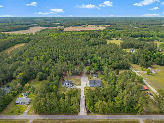 1945 Emery Rd., Loris, SC 29569