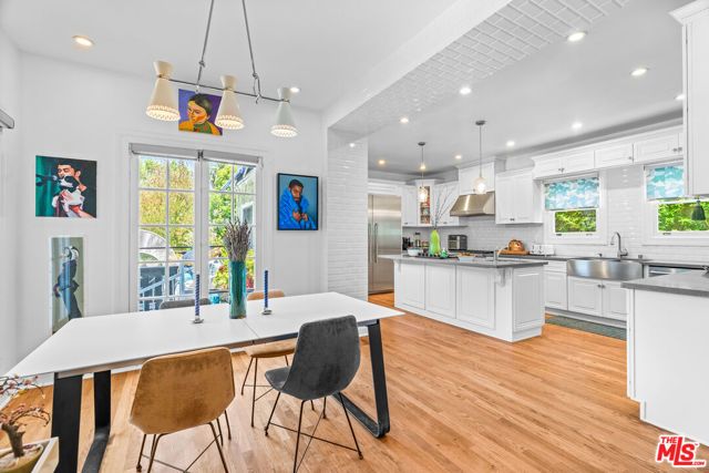 1841 Wellington Road, Los Angeles, CA 90019