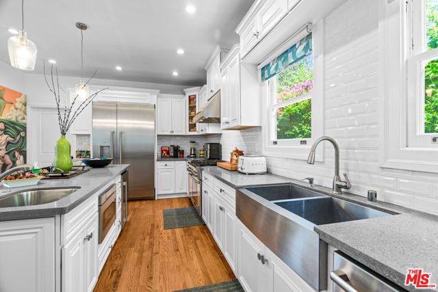 1841 Wellington Road, Los Angeles, CA 90019