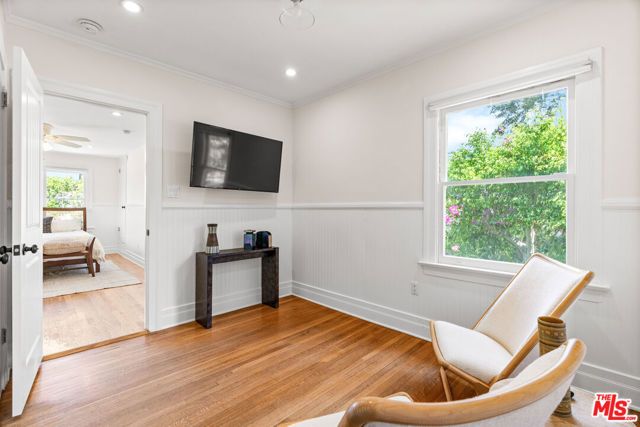 1841 Wellington Road, Los Angeles, CA 90019