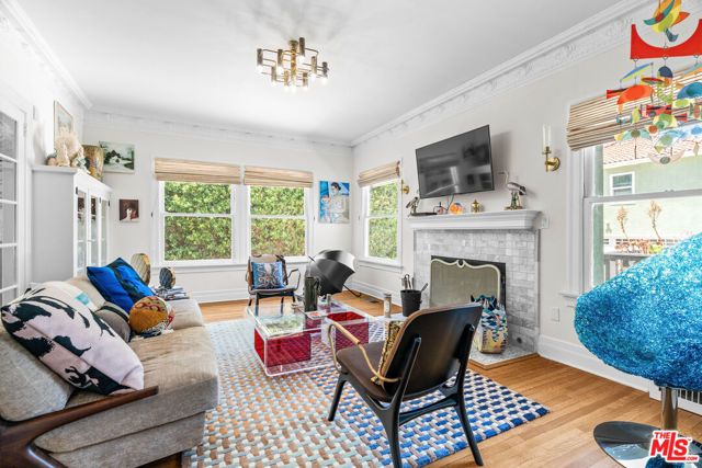 1841 Wellington Road, Los Angeles, CA 90019