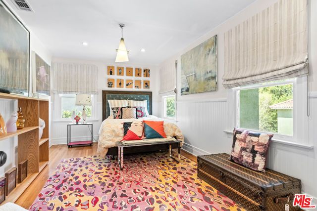 1841 Wellington Road, Los Angeles, CA 90019