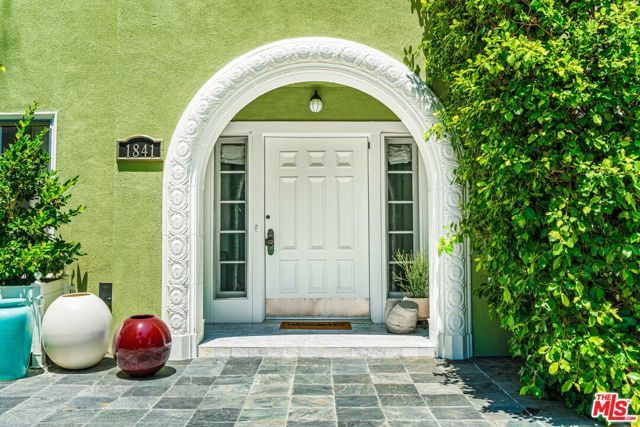 1841 Wellington Road, Los Angeles, CA 90019