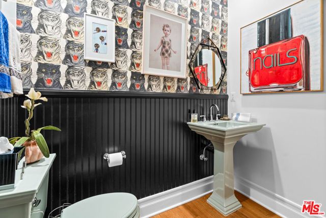 1841 Wellington Road, Los Angeles, CA 90019