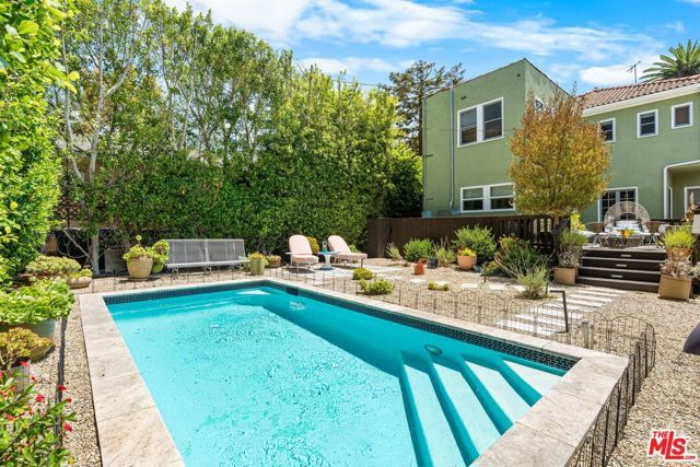 1841 Wellington Road, Los Angeles, CA 90019