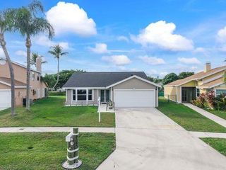 4085 Clearview Terrace, West Palm Beach, FL 33417