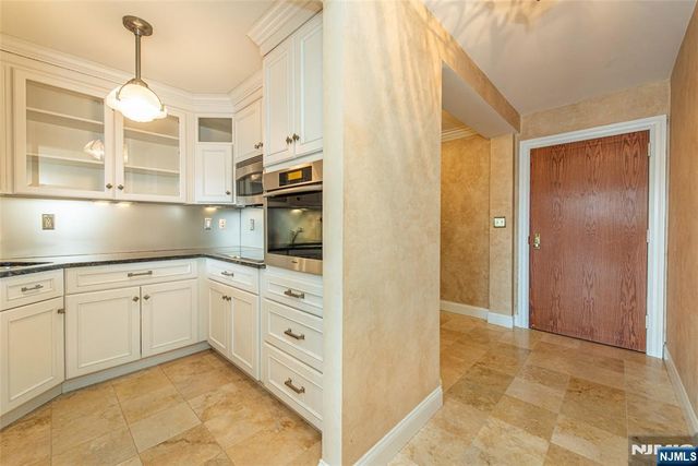 300 Main Street 915, Little Falls, NJ 07424