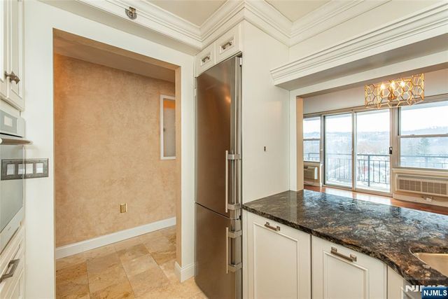 300 Main Street 915, Little Falls, NJ 07424