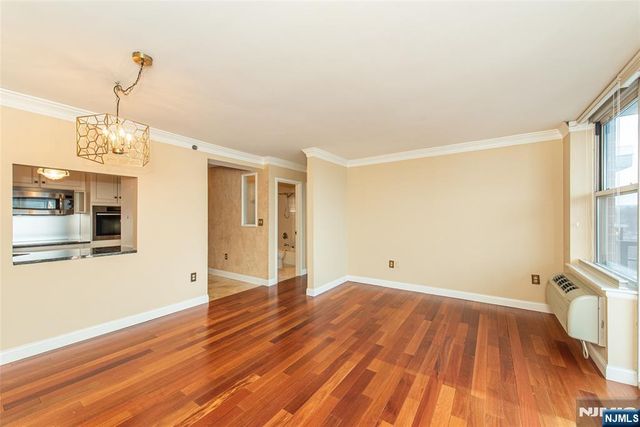 300 Main Street 915, Little Falls, NJ 07424