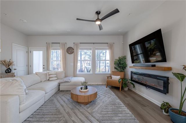 6415 Apalachee SE Way, Smyrna, GA 30126