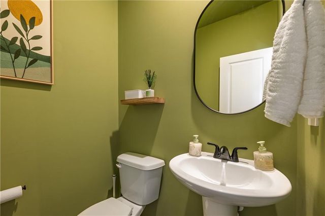 6415 Apalachee SE Way, Smyrna, GA 30126