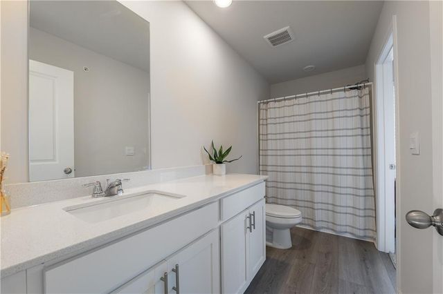 6415 Apalachee SE Way, Smyrna, GA 30126