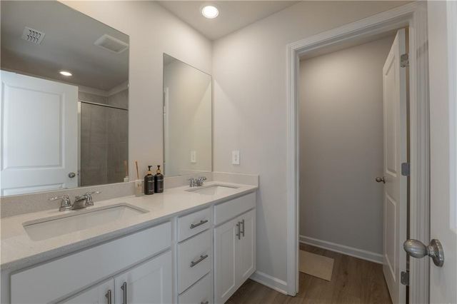 6415 Apalachee SE Way, Smyrna, GA 30126