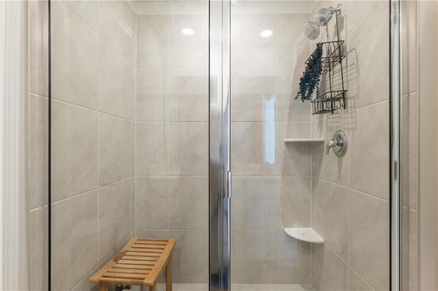 6415 Apalachee SE Way, Smyrna, GA 30126