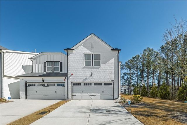 6415 Apalachee SE Way, Smyrna, GA 30126