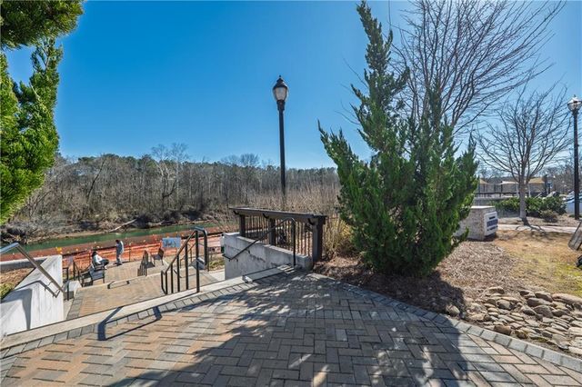 6415 Apalachee SE Way, Smyrna, GA 30126