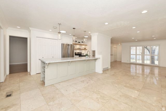 4143 S 635 E, Murray, UT 84107