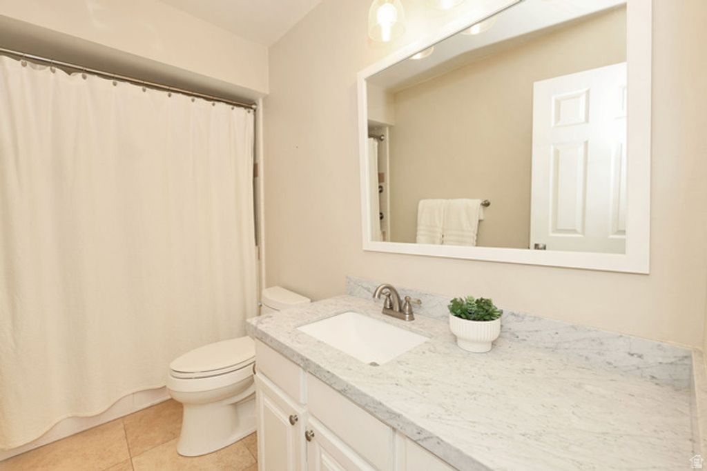 Image 24 of property listing at 4143 S 635 E, Murray, UT 84107