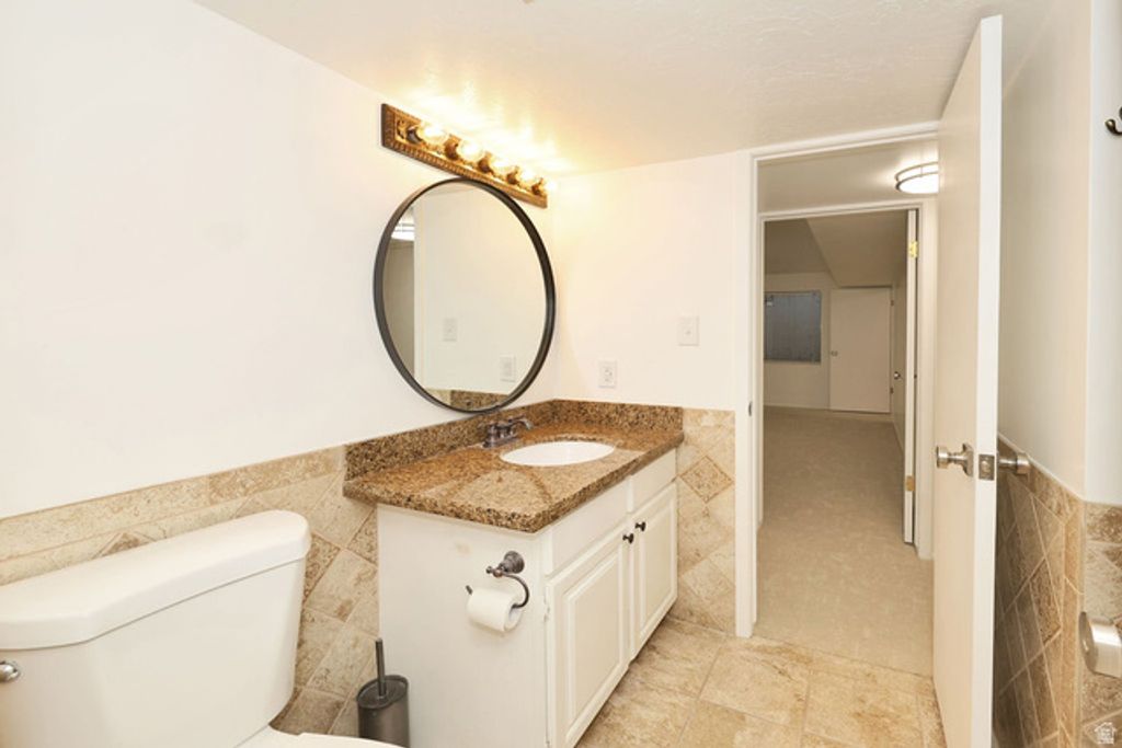 Image 29 of property listing at 4143 S 635 E, Murray, UT 84107