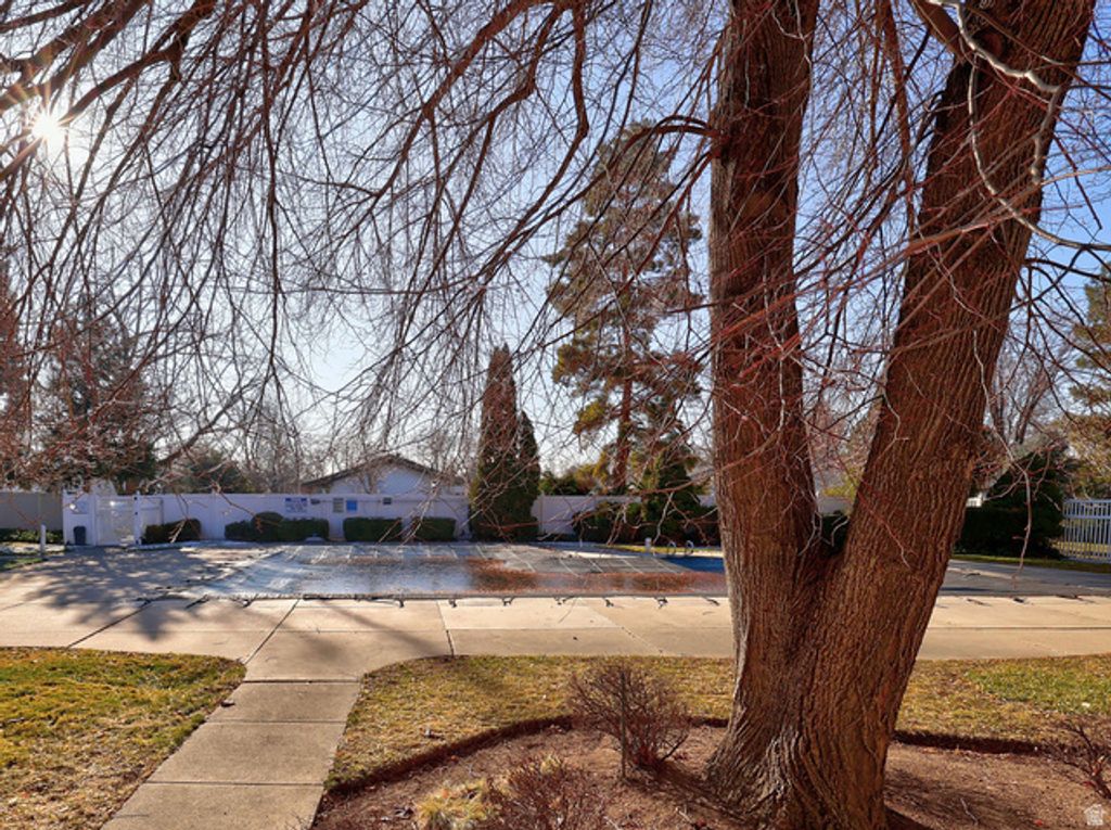 Image 47 of property listing at 4143 S 635 E, Murray, UT 84107