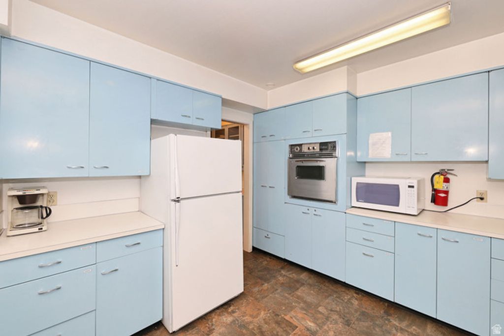 Image 54 of property listing at 4143 S 635 E, Murray, UT 84107