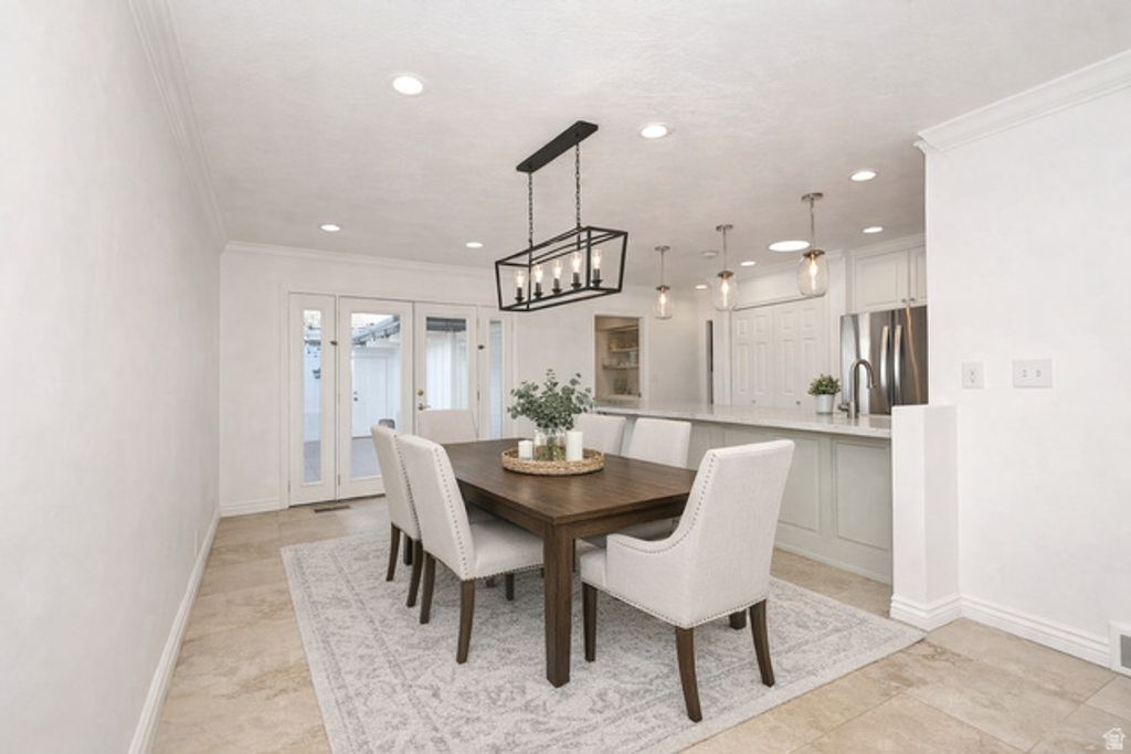 Image 9 of property listing at 4143 S 635 E, Murray, UT 84107