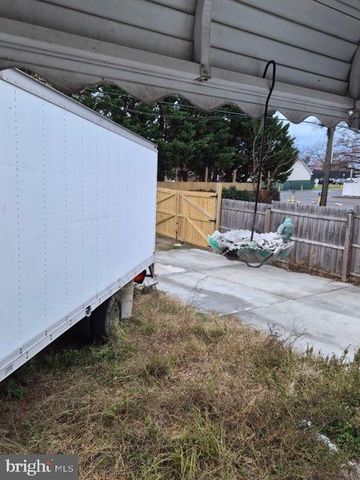 417 EASTERN BLVD, Essex, MD 21221