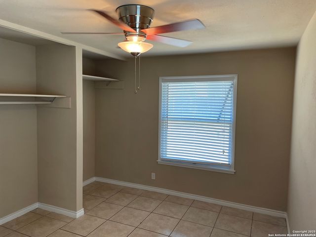 459 Kate Schenck, San Antonio, TX 78223