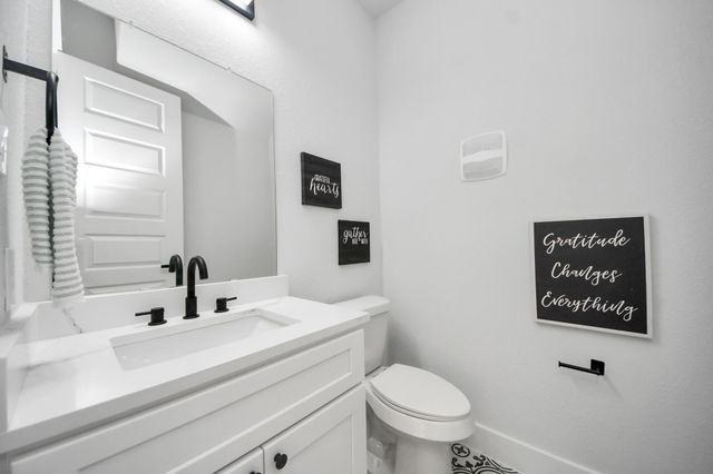 1510 E 31st Street A, Houston, TX 77022