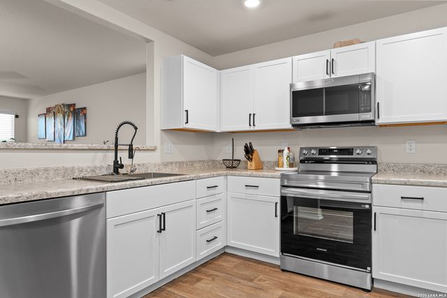 2846 LINDENWOOD RUN, San Antonio, TX 78245