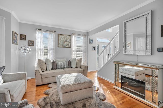 18 KELLY DR, Sicklerville, NJ 08081