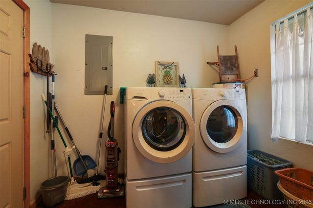 1658 Ann, Kingston, OK 73439