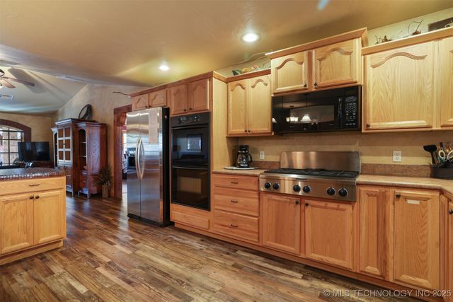 1658 Ann, Kingston, OK 73439