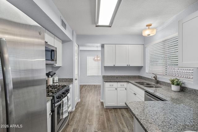 9850 N STAGELINE Trail, Tucson, AZ 85742