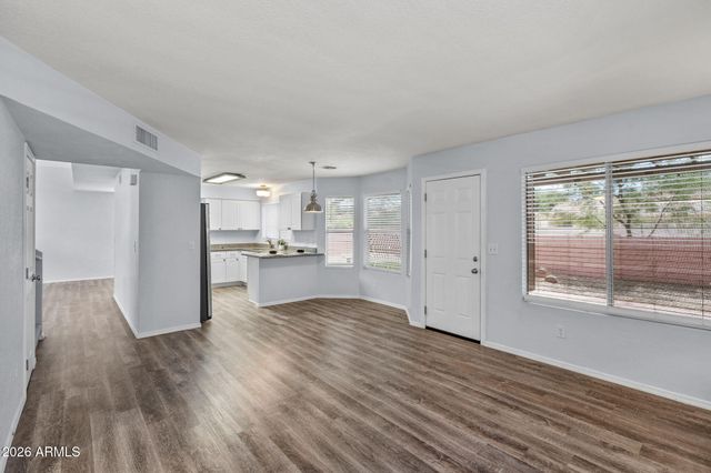 9850 N STAGELINE Trail, Tucson, AZ 85742
