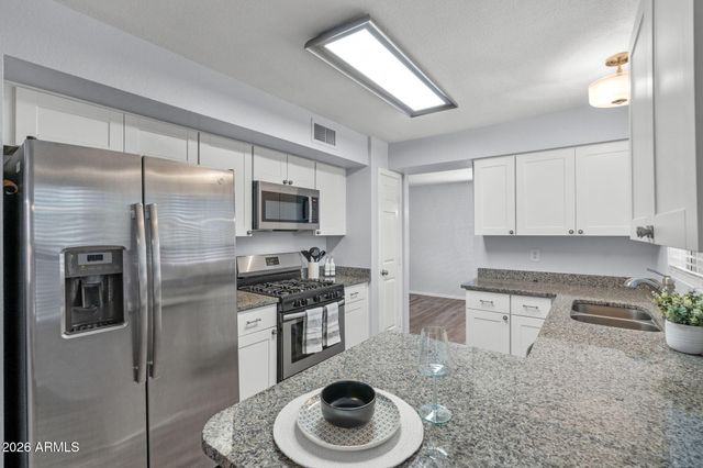 9850 N STAGELINE Trail, Tucson, AZ 85742