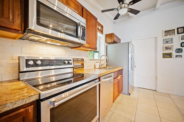2625 Gulfstream Lane, Fort Lauderdale, FL 33312