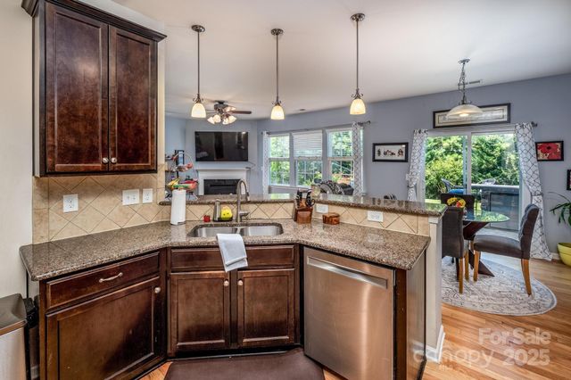 134 Cherry Bark Drive, Mooresville, NC 28117
