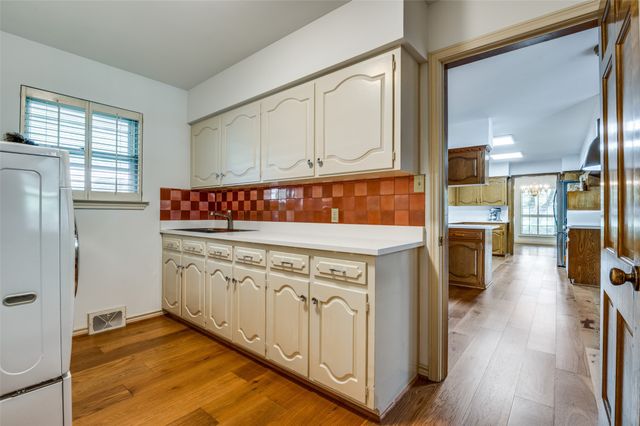 113 Overhill Drive, Waxahachie, TX 75165