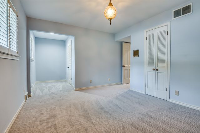 113 Overhill Drive, Waxahachie, TX 75165