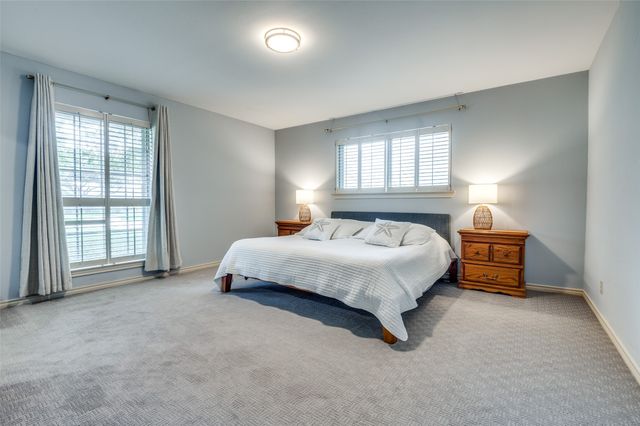 113 Overhill Drive, Waxahachie, TX 75165