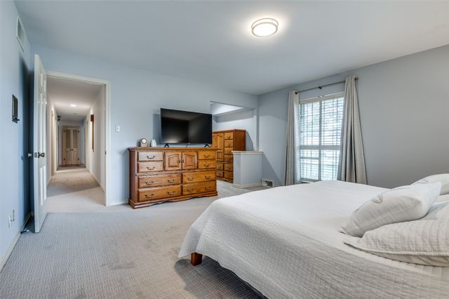 113 Overhill Drive, Waxahachie, TX 75165