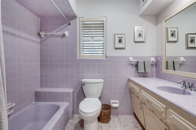 113 Overhill Drive, Waxahachie, TX 75165