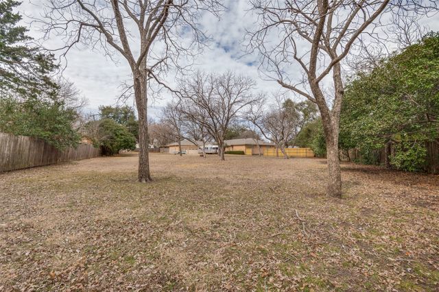 113 Overhill Drive, Waxahachie, TX 75165
