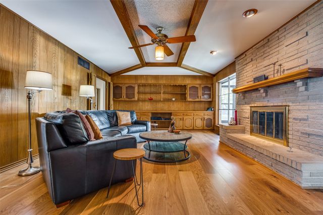 113 Overhill Drive, Waxahachie, TX 75165