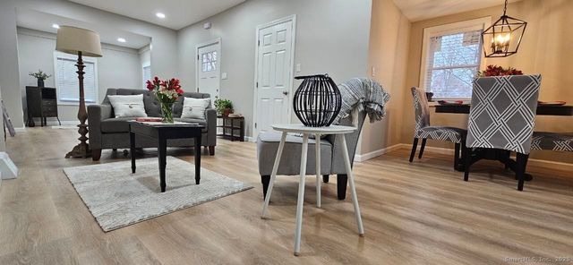 11 Cawley Court, Bristol, CT 06010